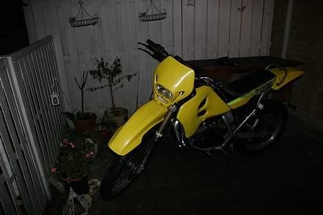 Suzuki RMX billede 3