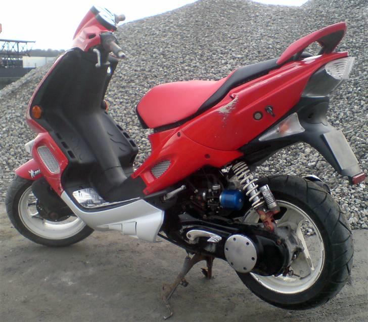 Peugeot Speedfight 2 SOLGT billede 1