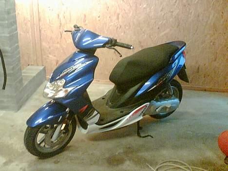 Yamaha JOG R billede 8