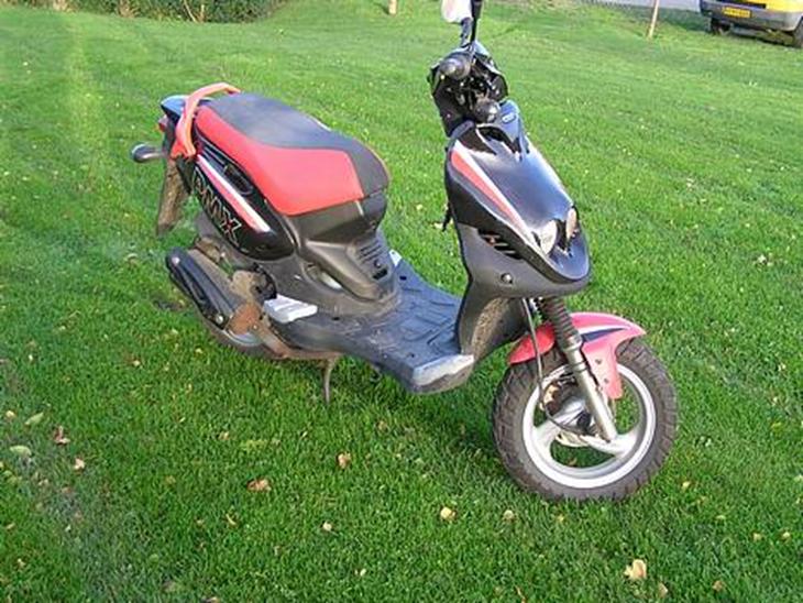 {{currentPhoto.altText}} billede {{currentPhoto.number}}