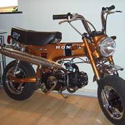 Honda dax