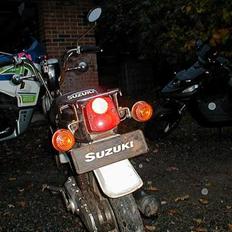 Suzuki             Fz50 [BYTTET]