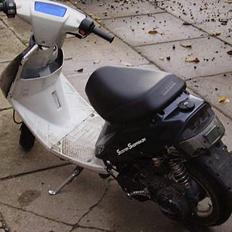 Yamaha Jog Fs [Team 9870]