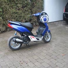 Yamaha Jog R  (SOLGT)