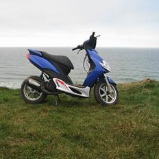 Yamaha Jog R  (SOLGT)