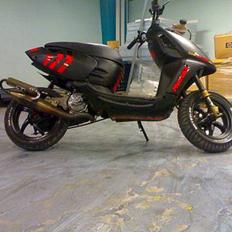 Aprilia Sonic SR LC SOLGT