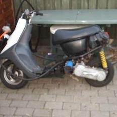 Yamaha jog Space lc solgt 