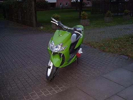 Yamaha Jog R Solgt - Rengjort billede 7