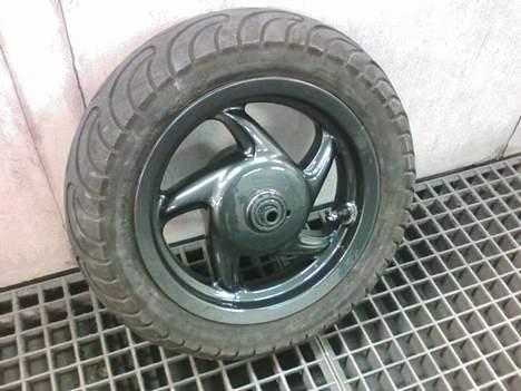 Piaggio zip Projekt Solgt..! - det er min forfælg der er lige er blevet malet ferrari koks grå billede 5