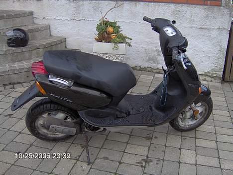 Yamaha neos AC   ( Team yamaha)  billede 2