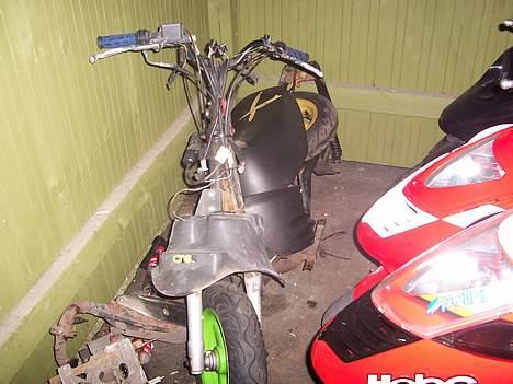 Aprilia Sonic Solgt - Fra skrot til slot ;) billede 12