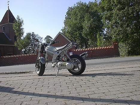 Suzuki street magic billede 3