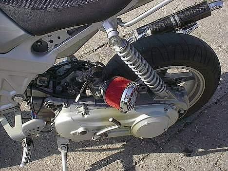 Suzuki street magic billede 4