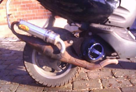 Aprilia Sonic billede 2