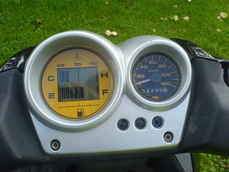 Yamaha aerox billede 2