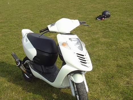 Aprilia sonic GP   billede 2