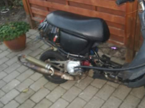 Yamaha jog Space lc solgt  billede 14