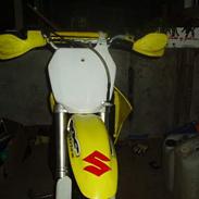 Suzuki 85