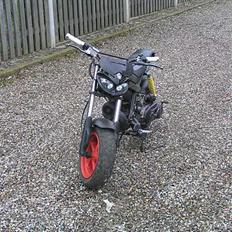 Suzuki Street Magic > Solgt <