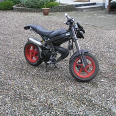 Suzuki Street Magic > Solgt <