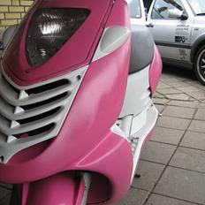 Aprilia Sonic *Grisen* *Byttet*