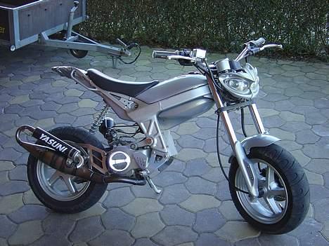 Suzuki street magic billede 7