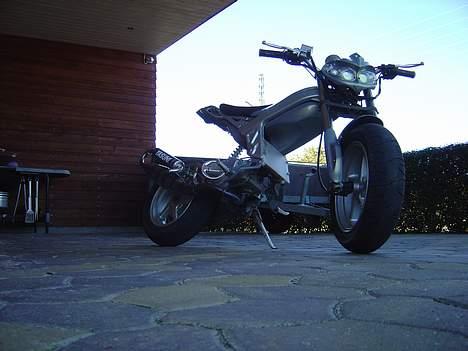 Suzuki street magic billede 10