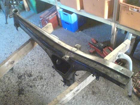 Puch Grand Prix Solgt!  - Idag den 3/11/06 Undskyld kval taget med mobil !       Billeder kommer når den er færdig er igang <(^^,)> billede 3