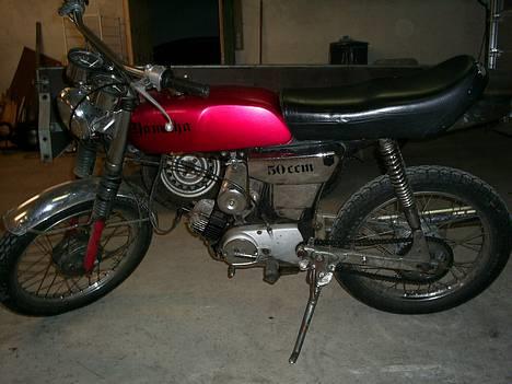 Yamaha 4 gear (Solgt for 2500) billede 1