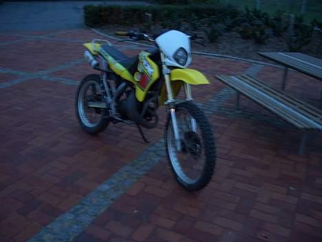 Suzuki Rmx :=solgt billede 3