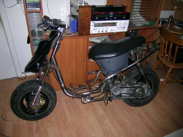 PGO Hot - Solgt - - Da den stod på mit værelse.. mmh :) billede 1