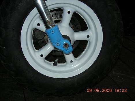 Aprilia rally (solgt) - fælgen :d billede 4