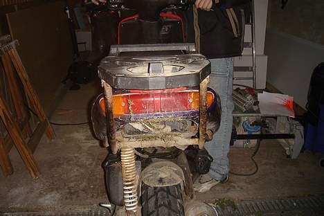 Aprilia sr 50 projekt kneppet billede 4