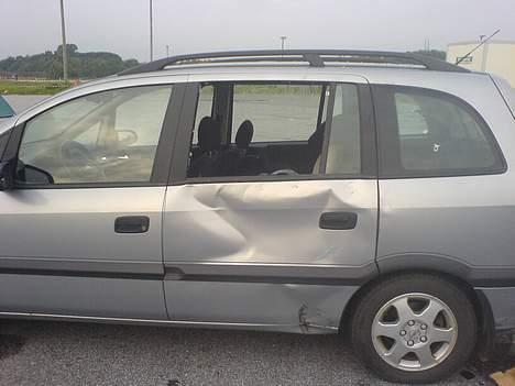 Aprilia SR50 SOLGT - Bilen fra Randerstræffet :p ..  billede 20