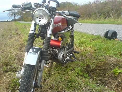 Yamaha 4 gear DX SOLGT billede 2