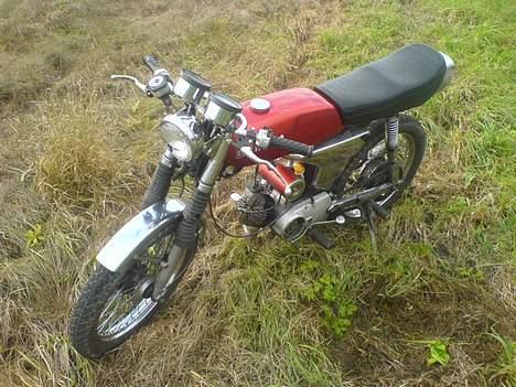 Yamaha 4 gear DX SOLGT billede 5