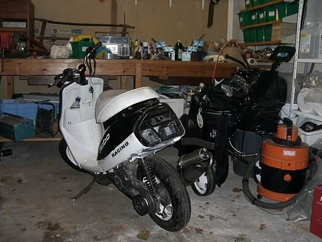 Yamaha jog solgt billede 5