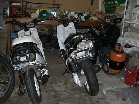 Yamaha jog solgt billede 8