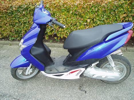 Yamaha jog r *Stjålet*finde løn! billede 1