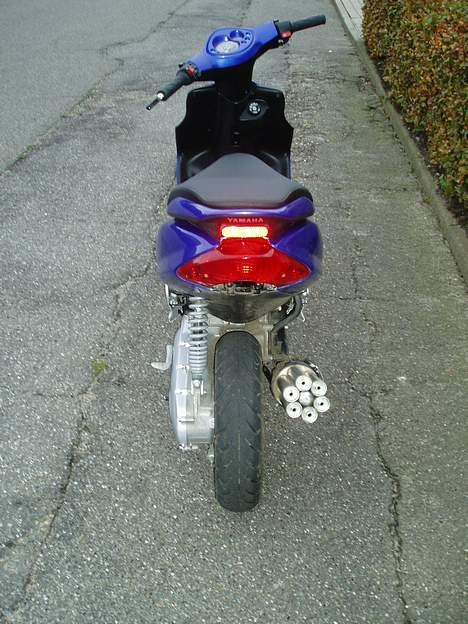 Yamaha jog r *Stjålet*finde løn! billede 4