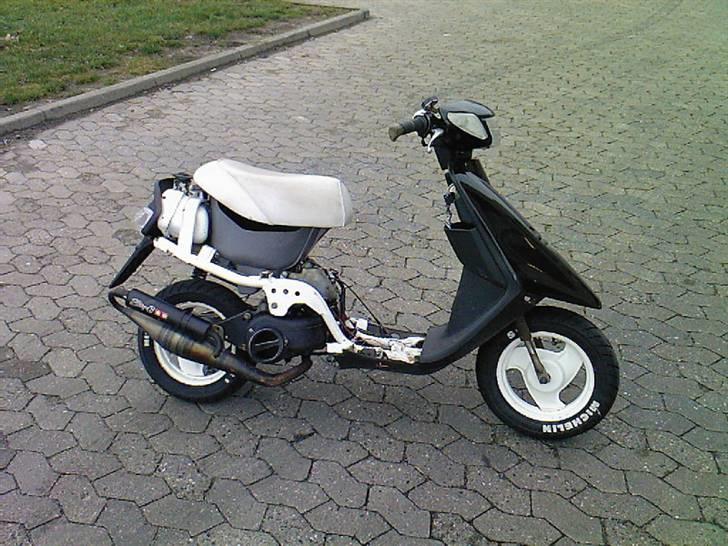 Yamaha JoG Fs (SOLGT) - stage 6 knæk rør =D billede 1