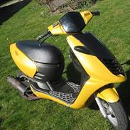 Aprilia Sonic-->  (SOLGT)