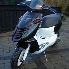 Aprilia Sonic. (Solgt)