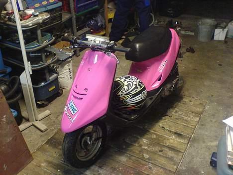 Yamaha Jog(SOLGT) - Ja den er pink:D billede 5