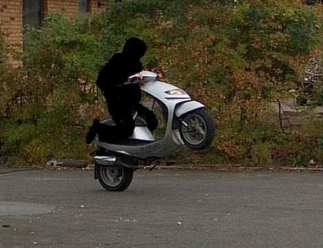 Suzuki estilete byttet billede 5