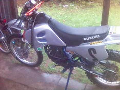 Suzuki RMX billede 1