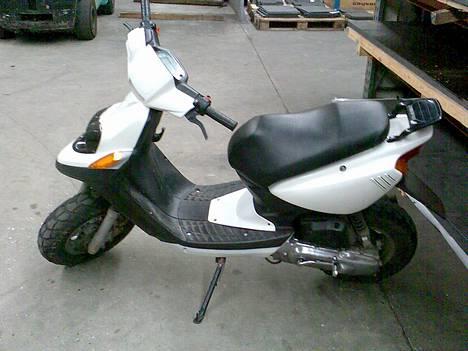 Yamaha Bws ng byttet til jog  :) - til salg / bytte sådan billede 13