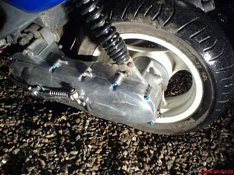 Yamaha Neos //BYTTET// - Lækkert, højglanspoleret kickstarter dæksel, og næsten ny blok ;) billede 12