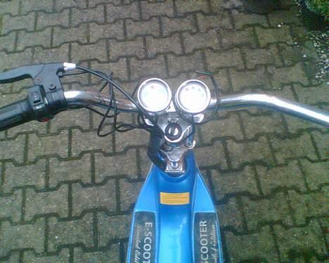 Suzuki El-Scooter IKKE SKRIV HER billede 3