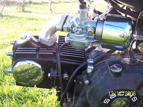 Sachs MadAss MRK2 - 19 mm Mikuni + 22 mm studs billede 15